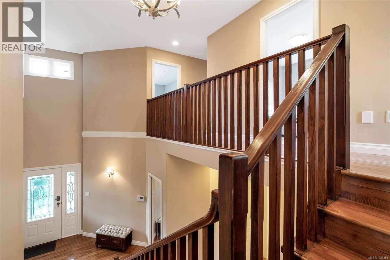 1713 Mamich Cir Property Photo 39