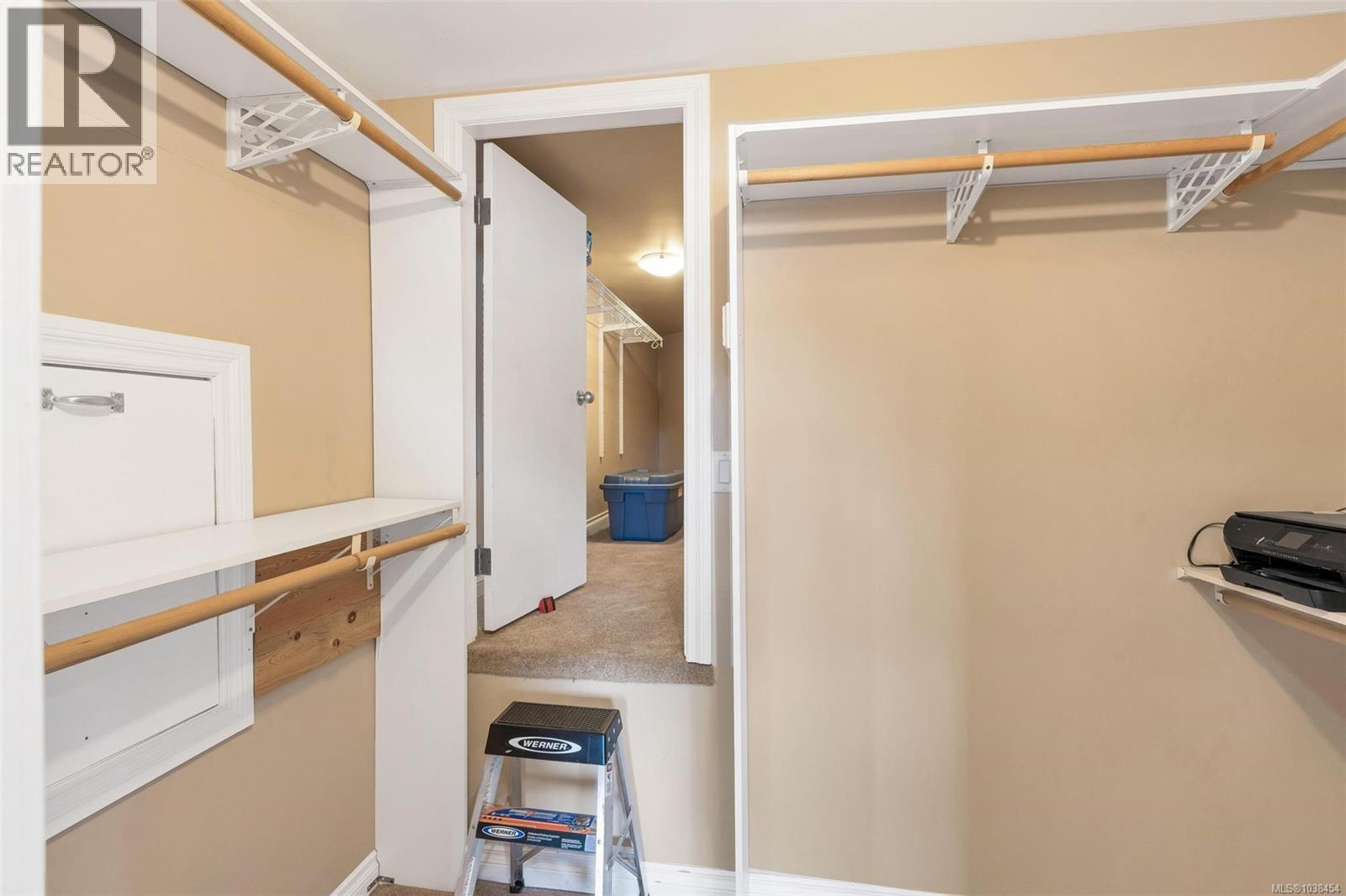 1713 Mamich Cir Property Photo 46