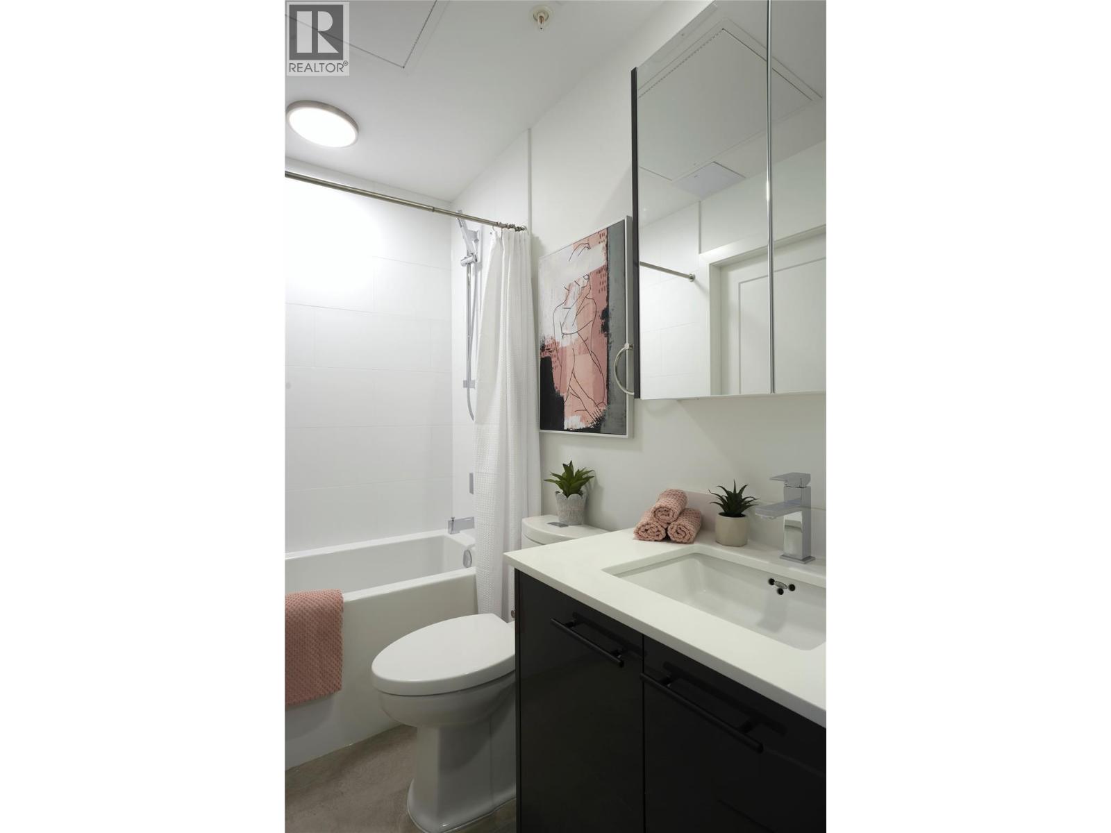 1380 Pridham Avenue Unit# 214 Property Photo 8