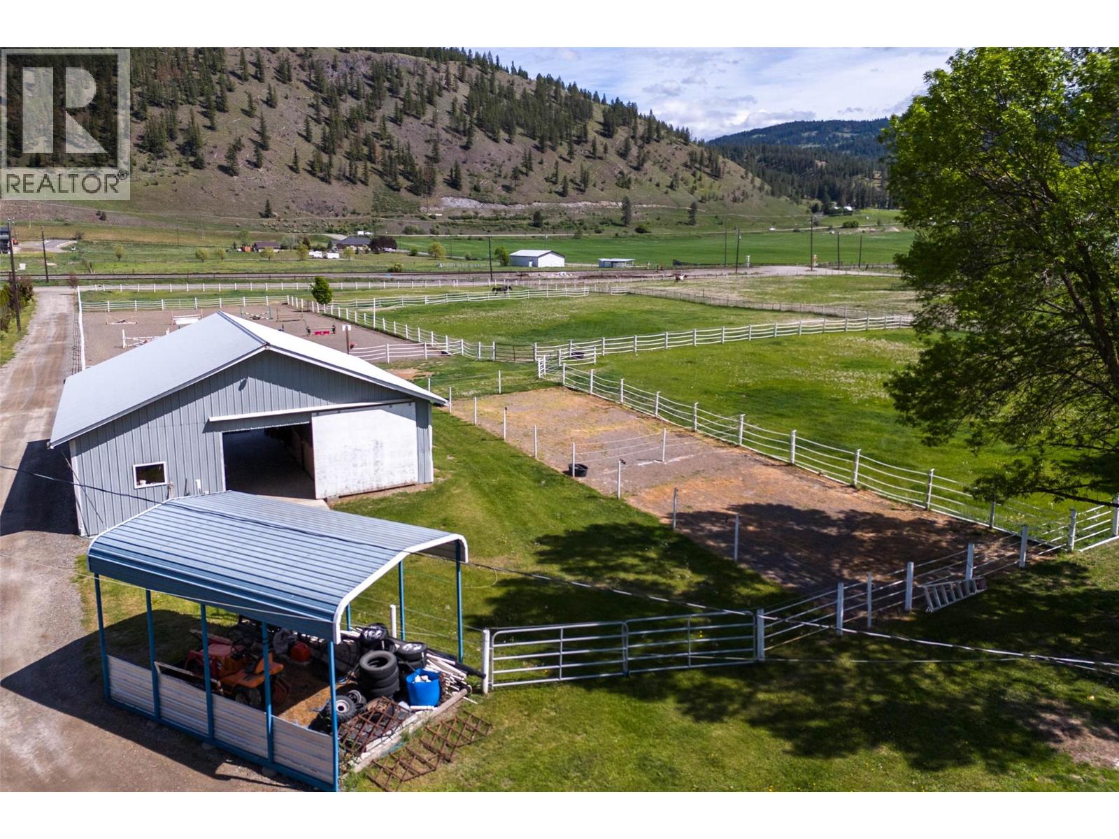8717 Veteran Road Property Photo 33
