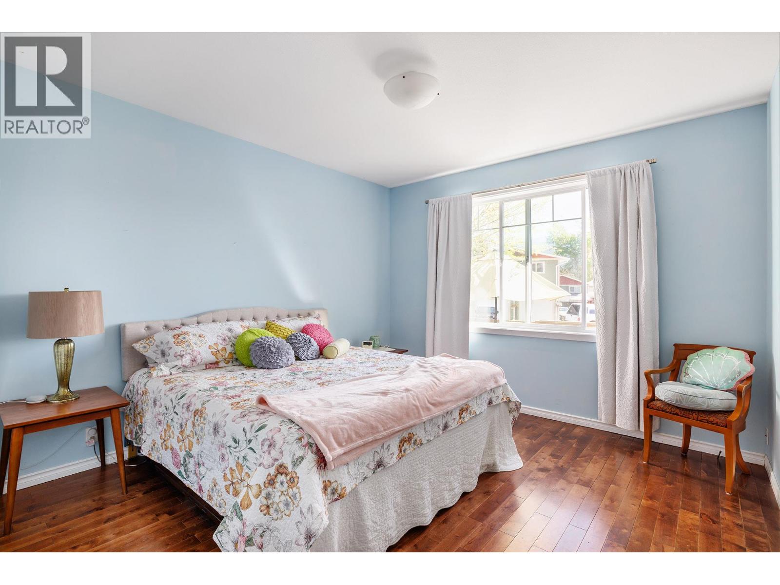 120 Deer Street Property Photo 12