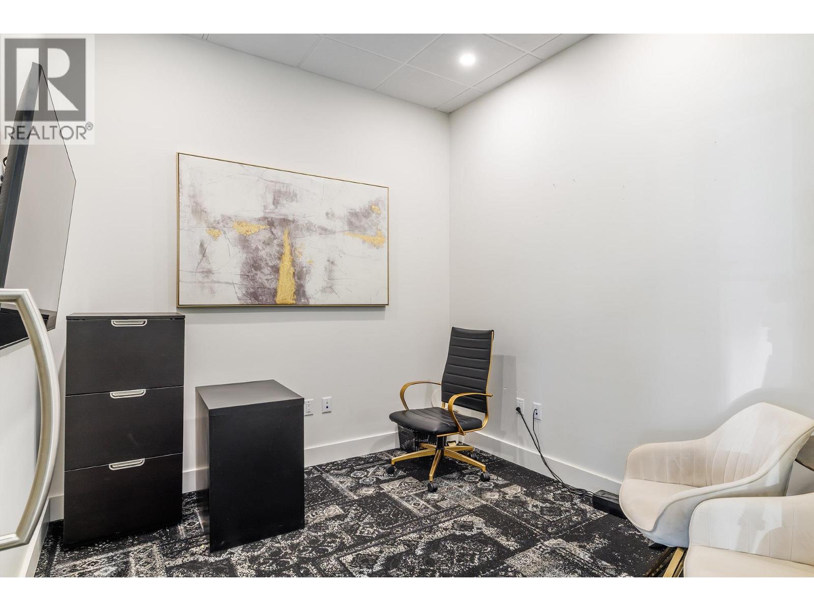525 97 S Highway Unit# 200 Property Photo 22