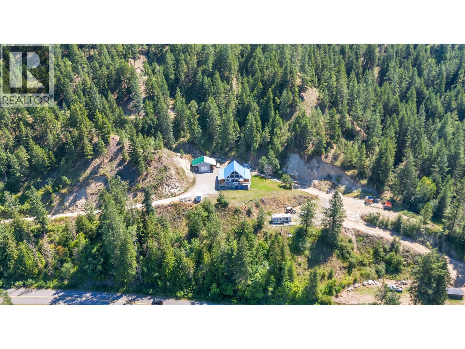 2621 Salmon River Road Property Photo 6