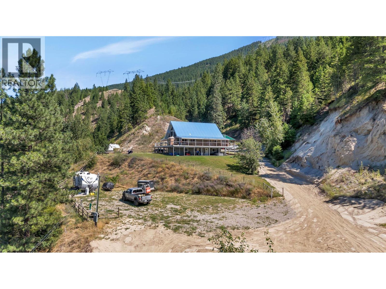 2621 Salmon River Road Property Photo 10
