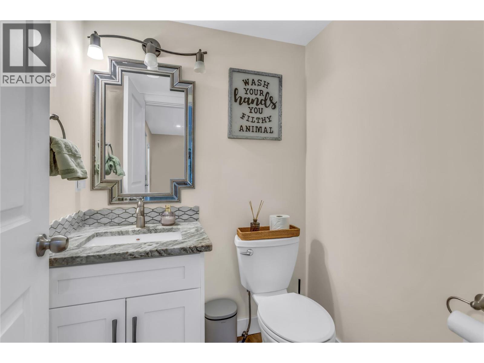 2621 Salmon River Road Property Photo 24