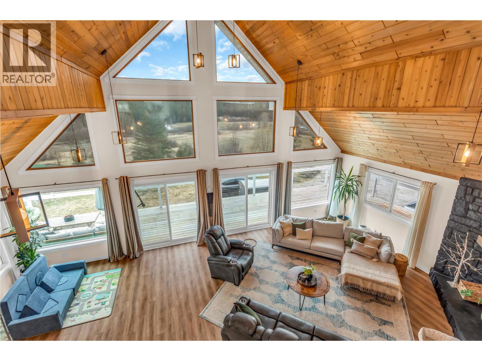 2621 Salmon River Road Property Photo 33