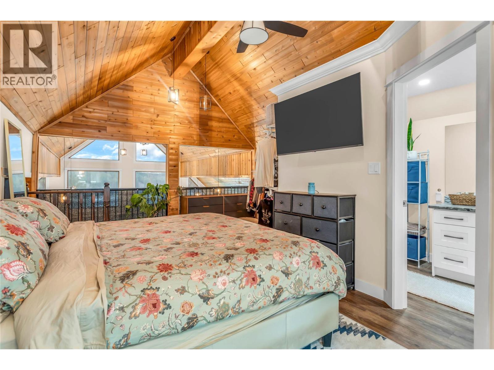 2621 Salmon River Road Property Photo 34