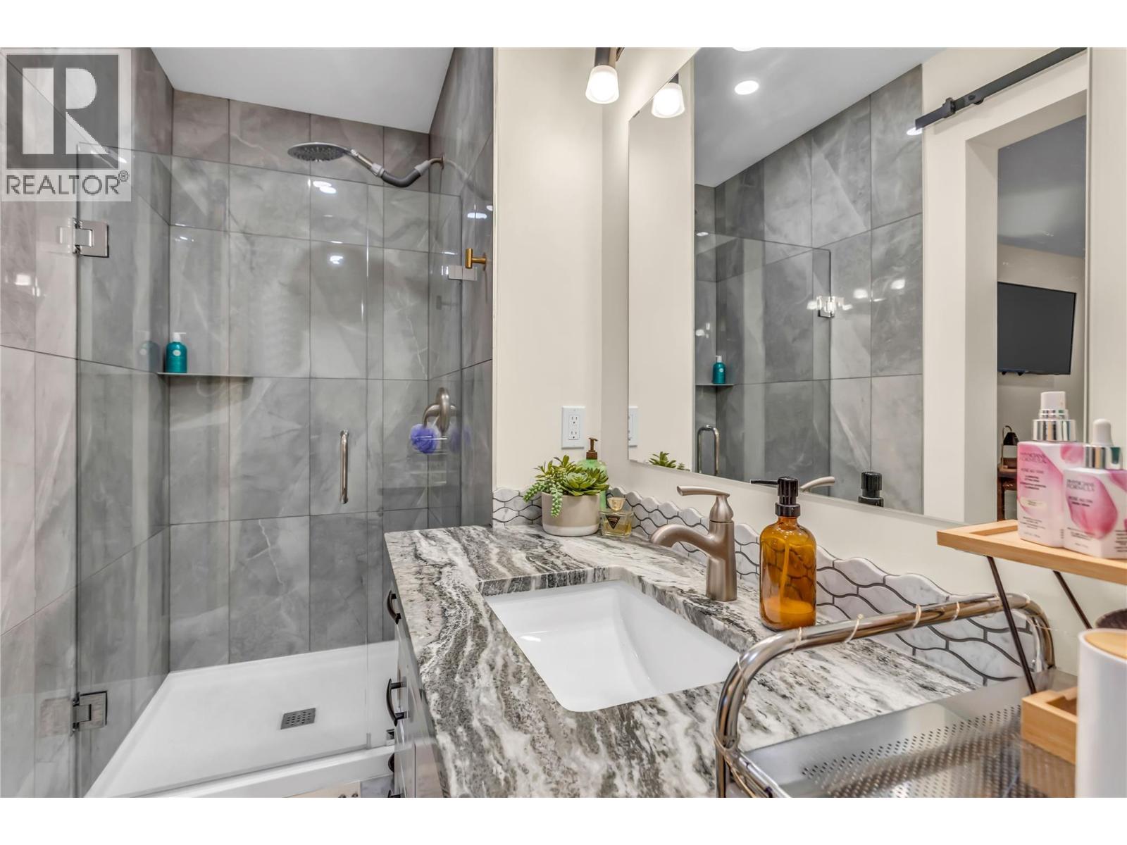 2621 Salmon River Road Property Photo 46