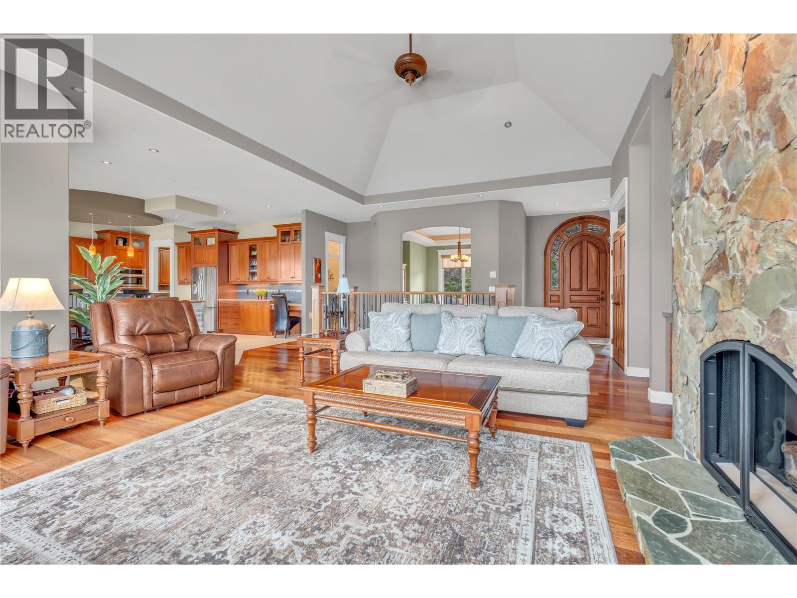 166 Vintage Boulevard Property Photo 7