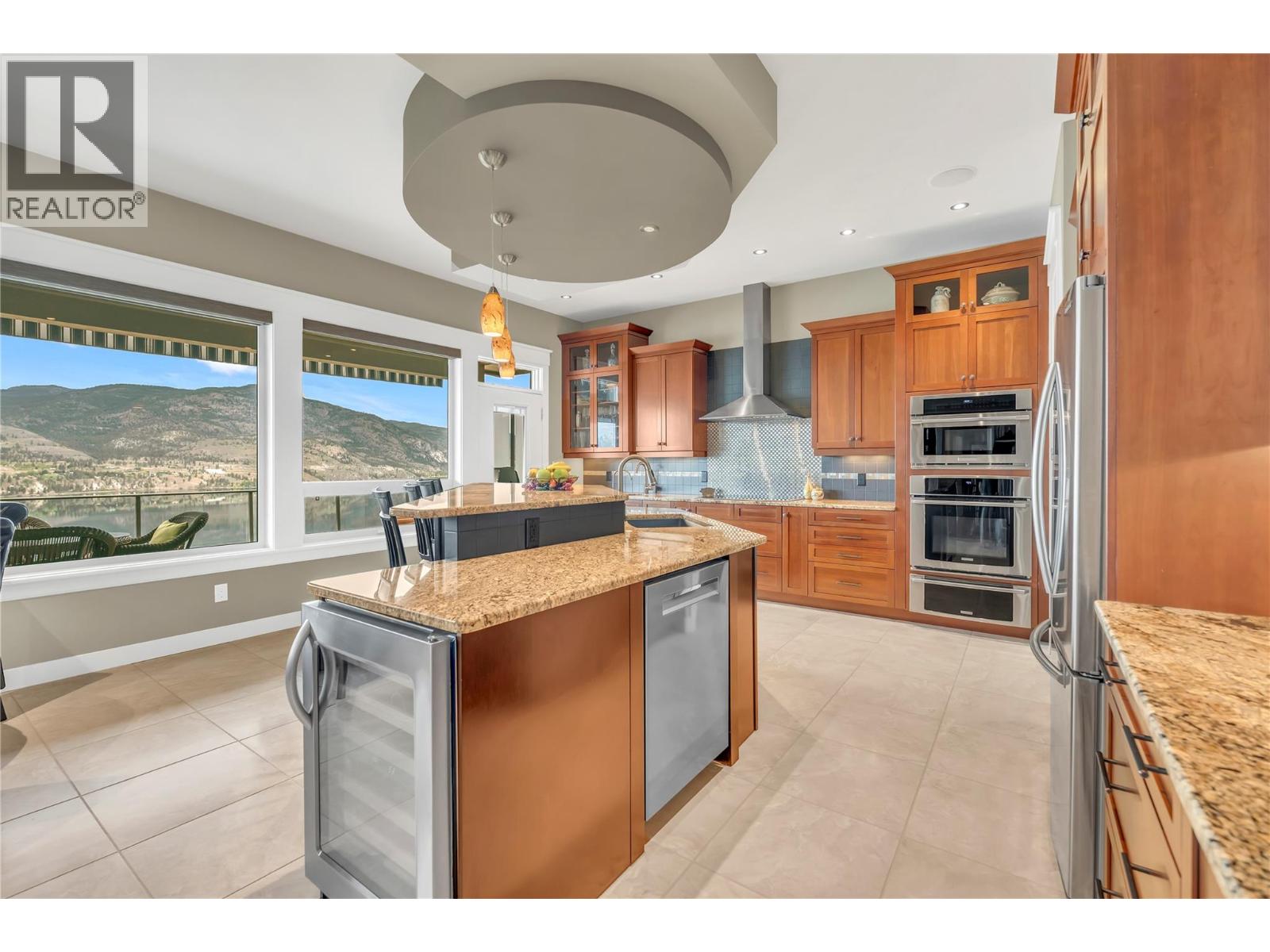 166 Vintage Boulevard Property Photo 16