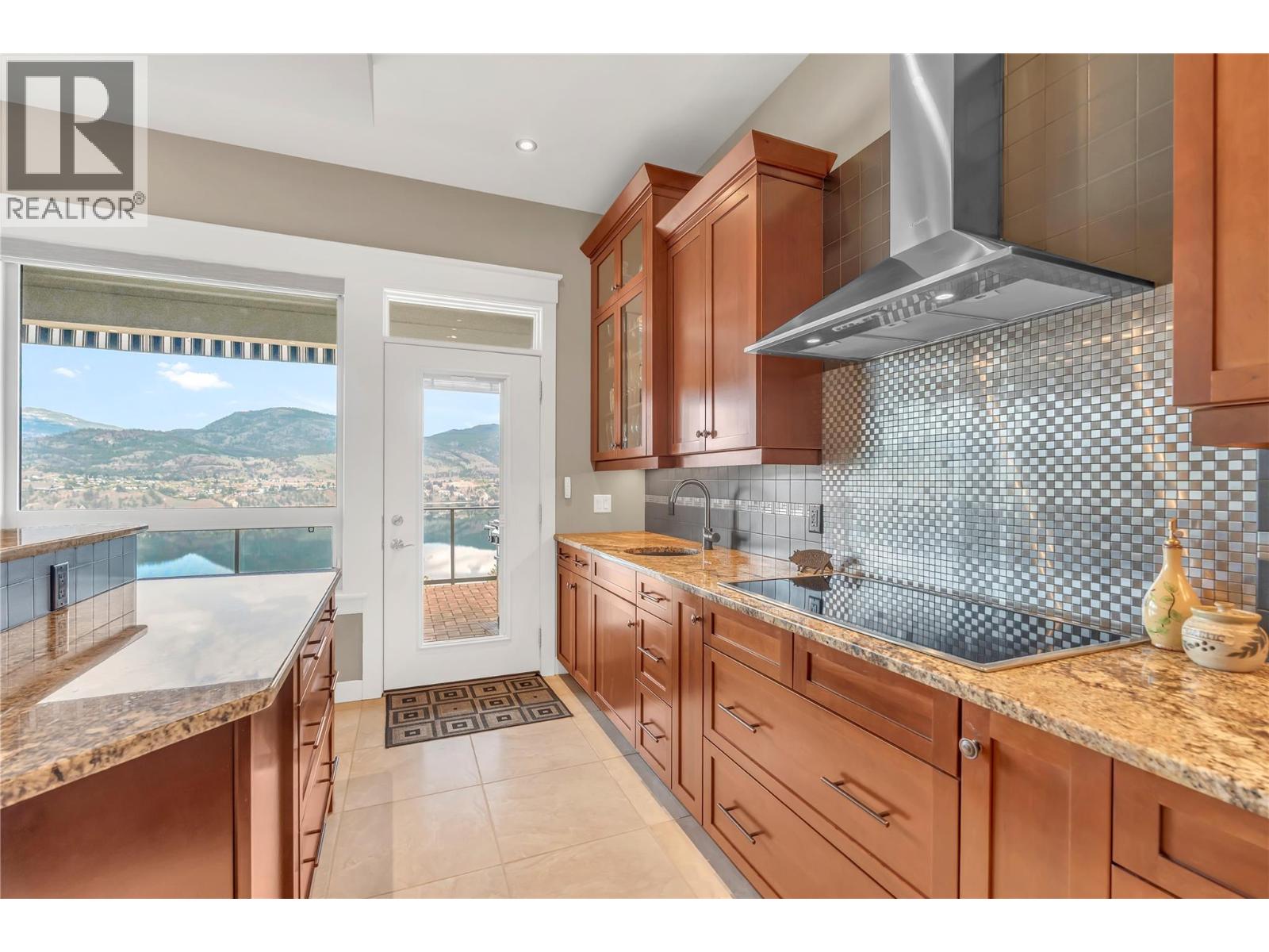 166 Vintage Boulevard Property Photo 17