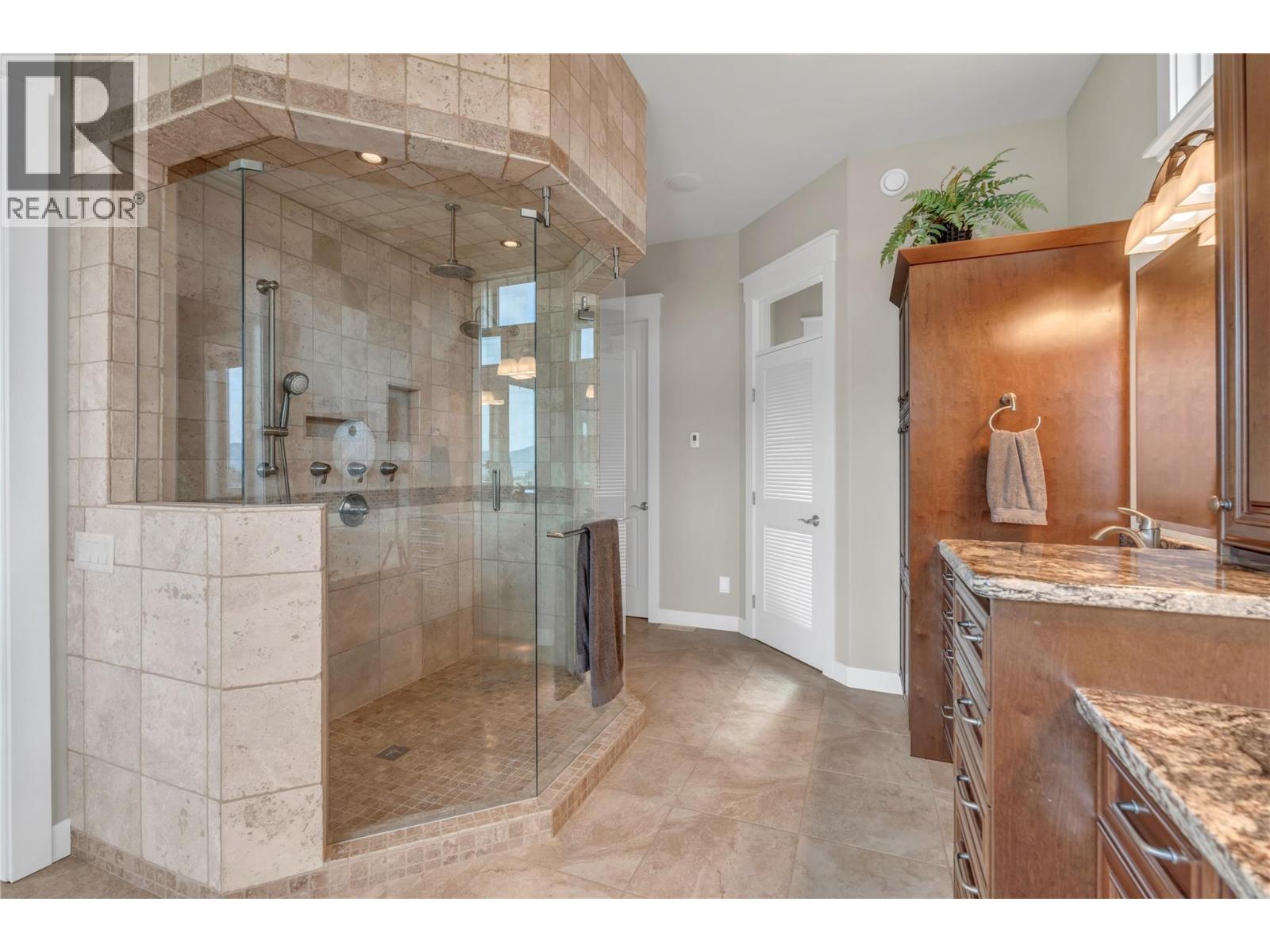 166 Vintage Boulevard Property Photo 25