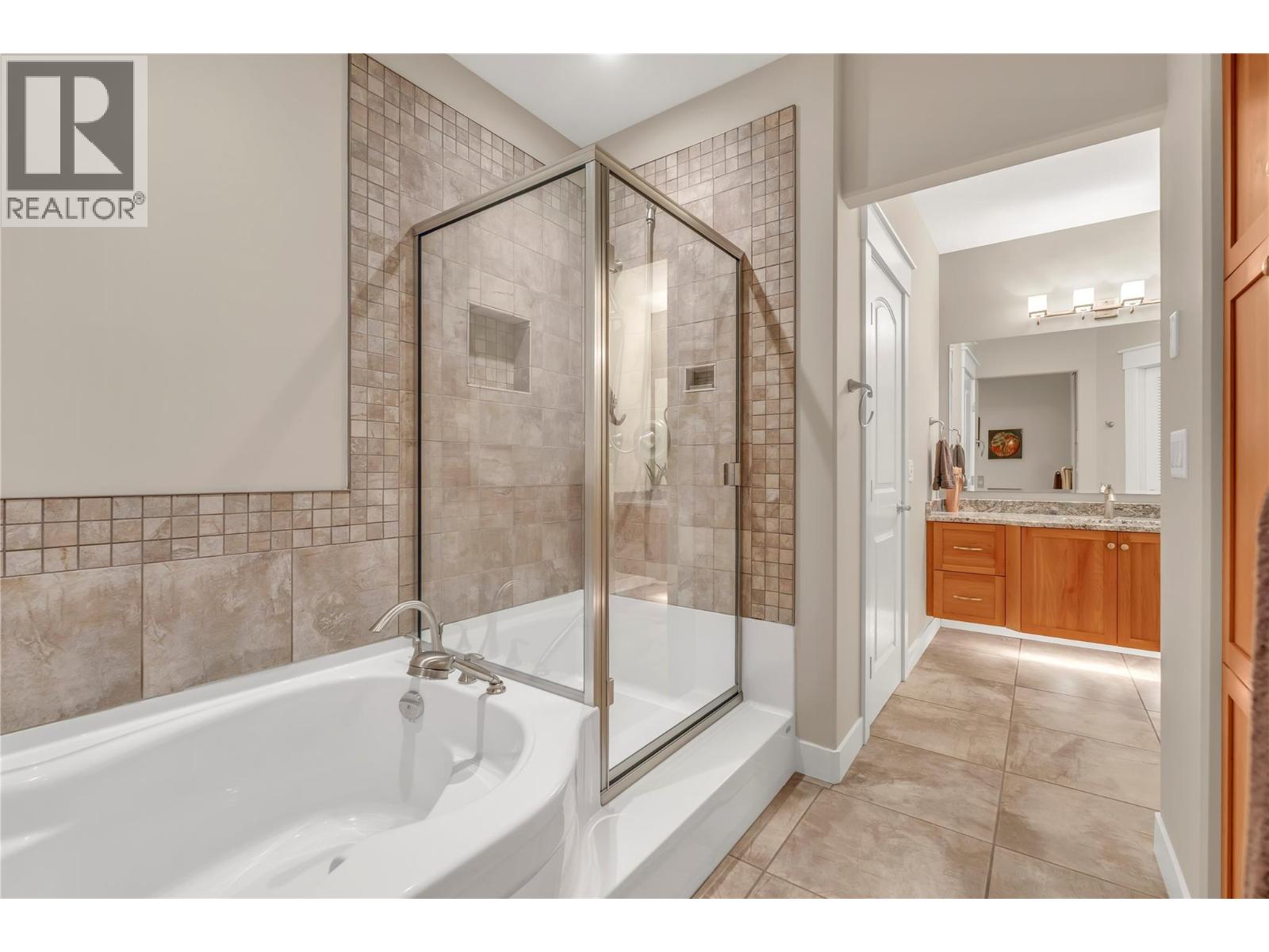 166 Vintage Boulevard Property Photo 39