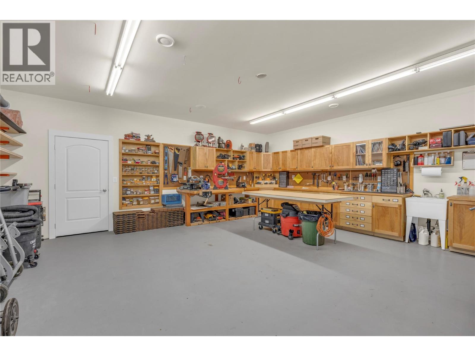 166 Vintage Boulevard Property Photo 53
