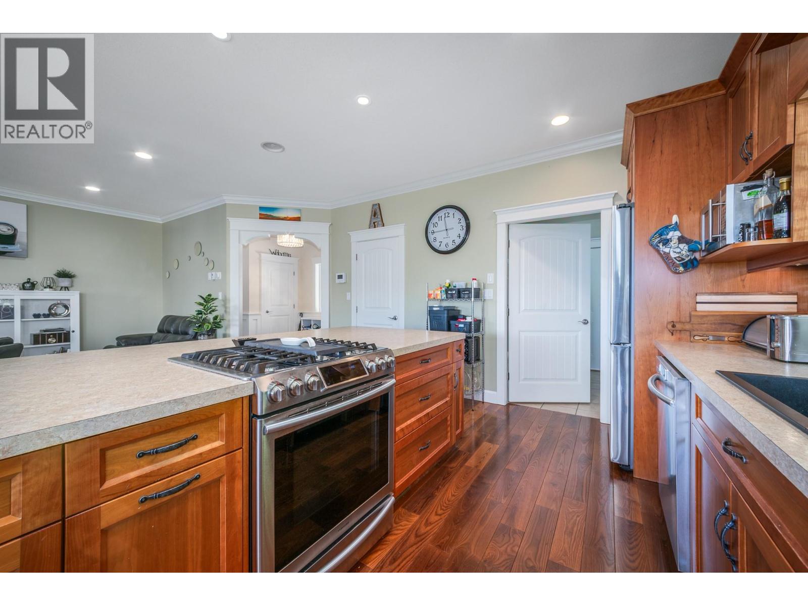 1446 Huckleberry Drive Property Photo 11
