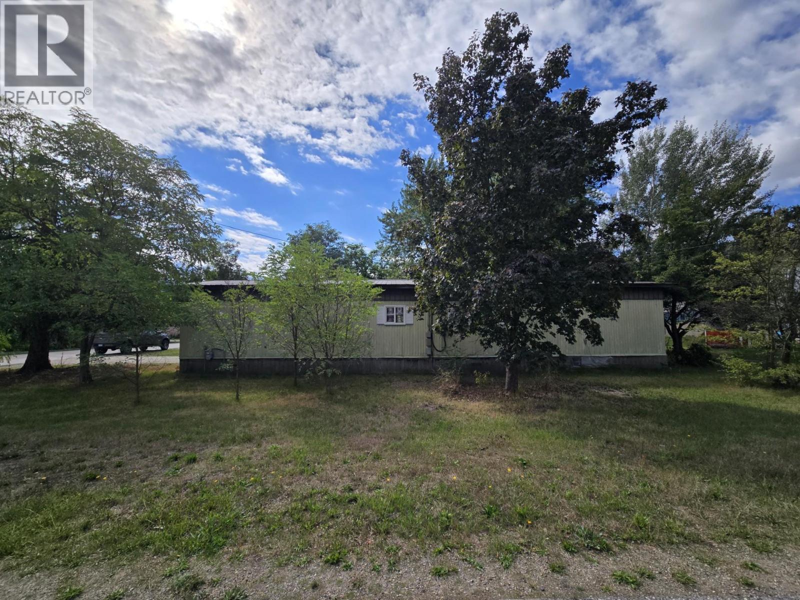 300 3rd Avenue Property Photo 2