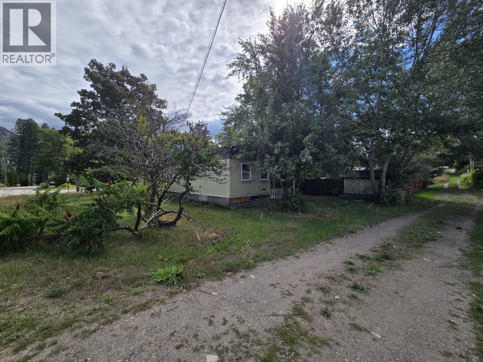 300 3rd Avenue Property Photo 3