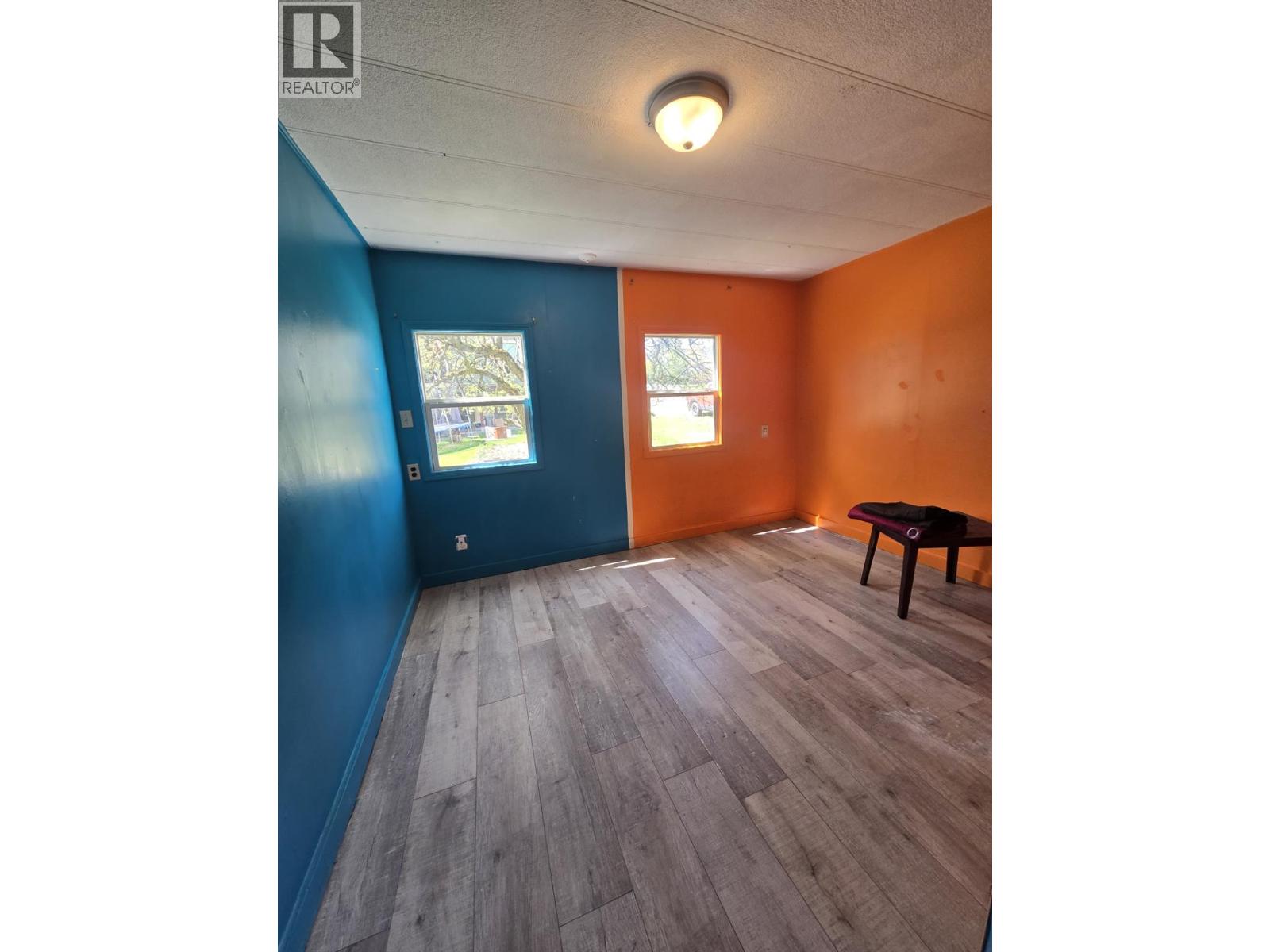300 3rd Avenue Property Photo 14