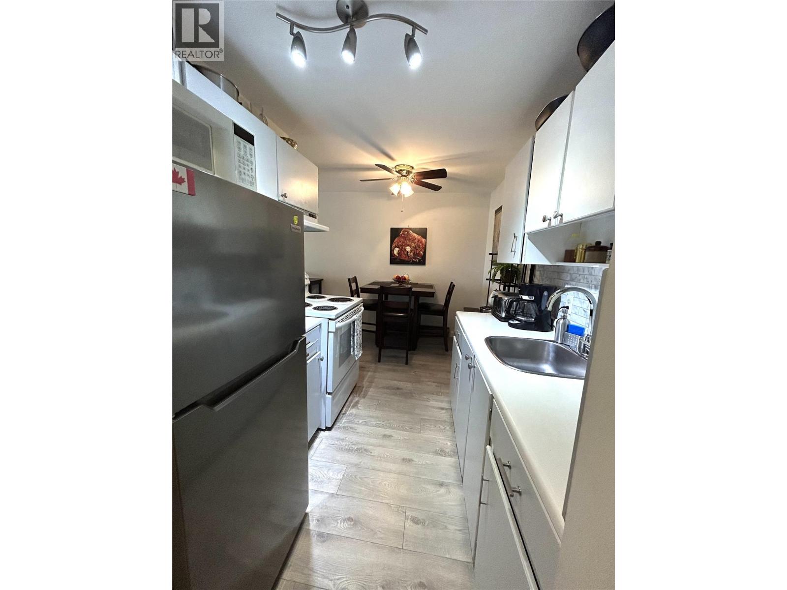 922 Dynes Avenue Unit# 208 Property Photo 13