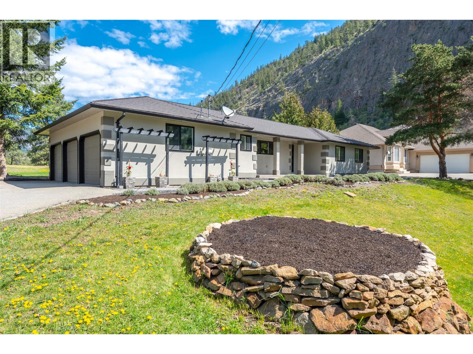 178 Range Road Property Photo 1