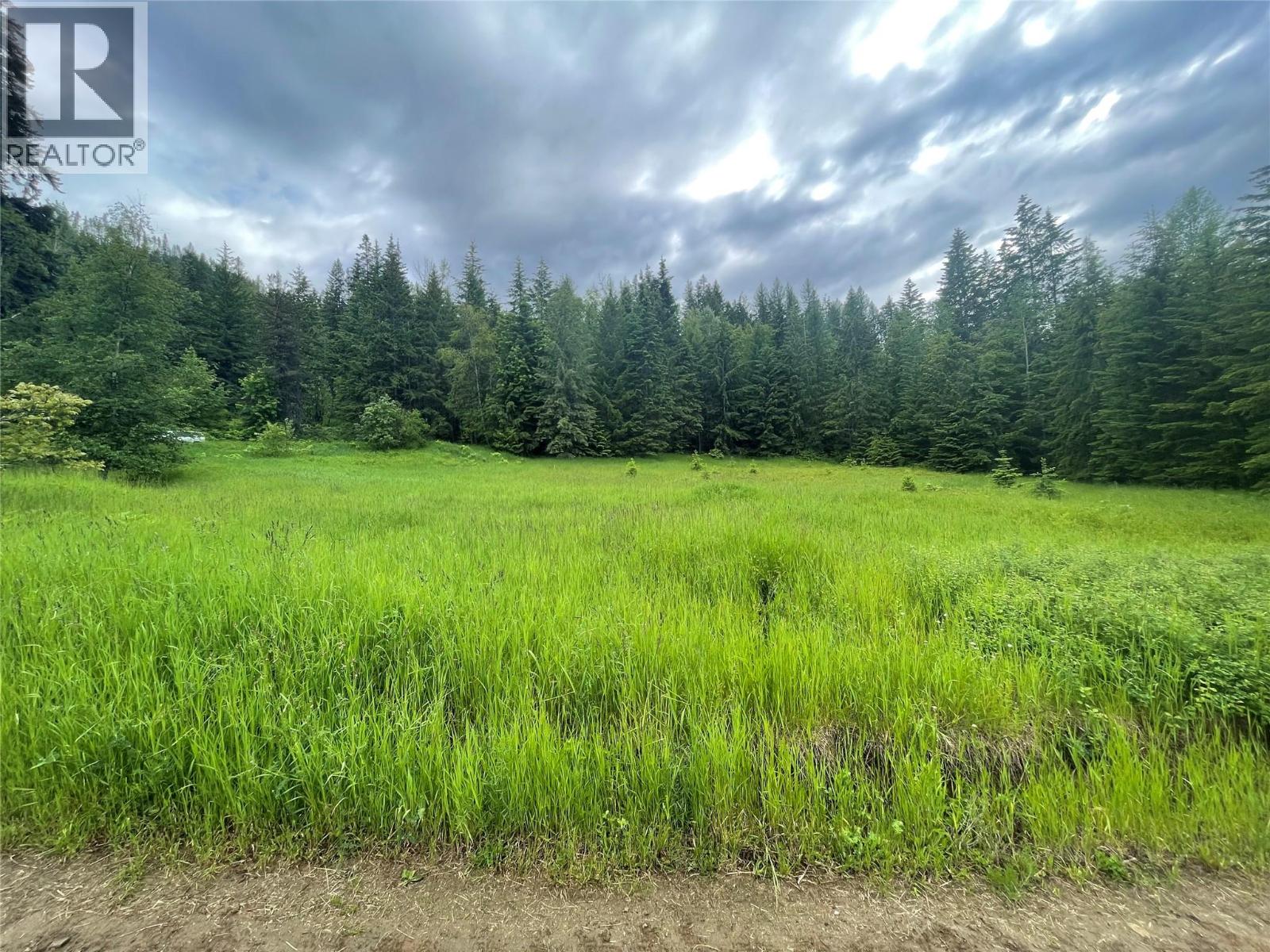 4020 Kays Road Property Photo 3