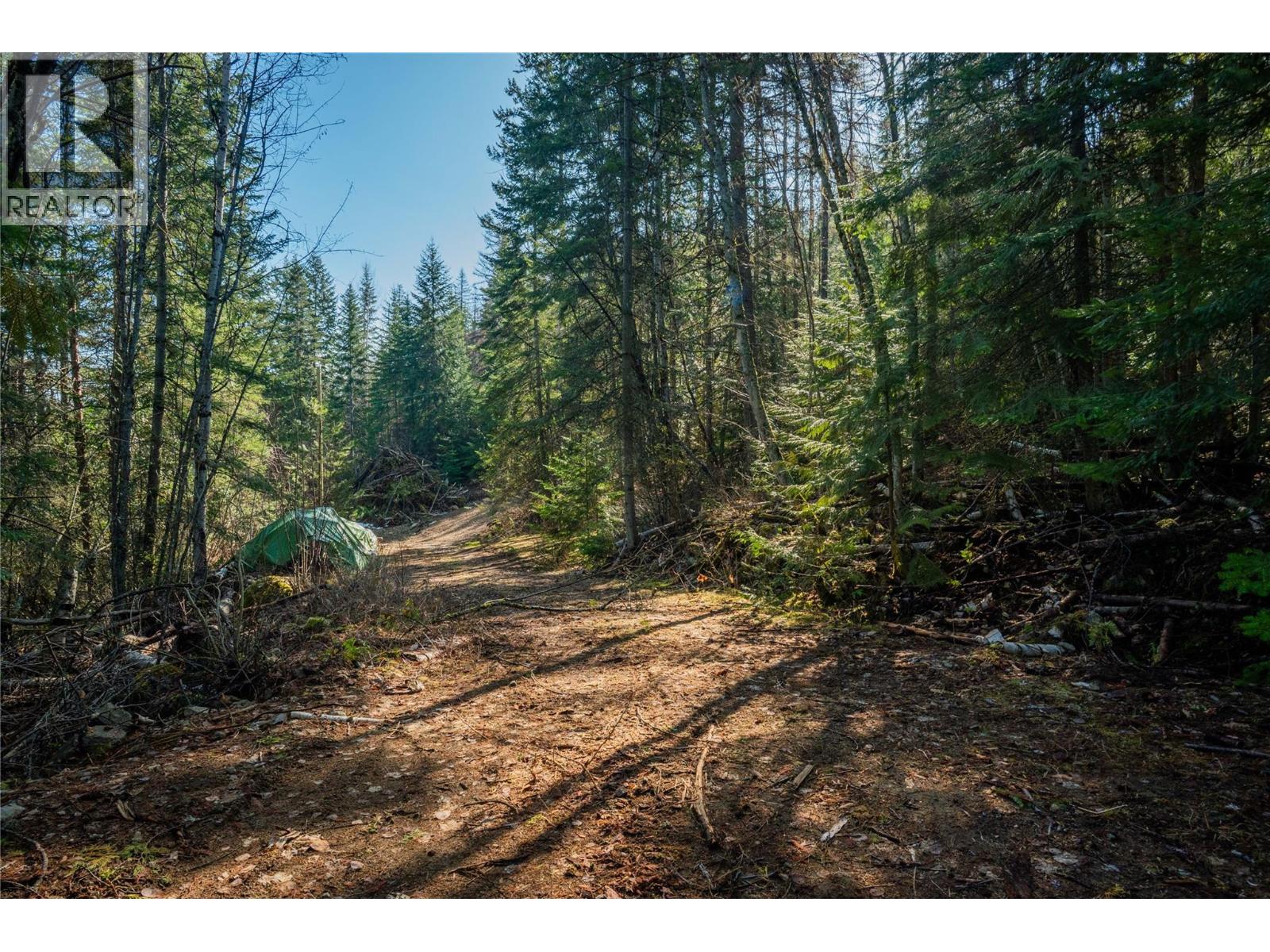 4020 Kays Road Property Photo 13