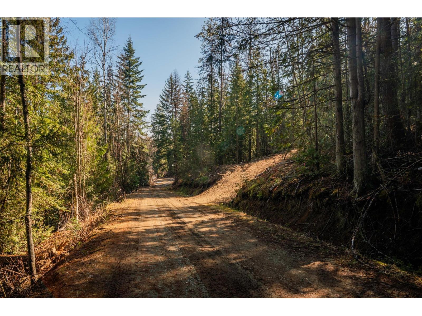 4020 Kays Road Property Photo 14