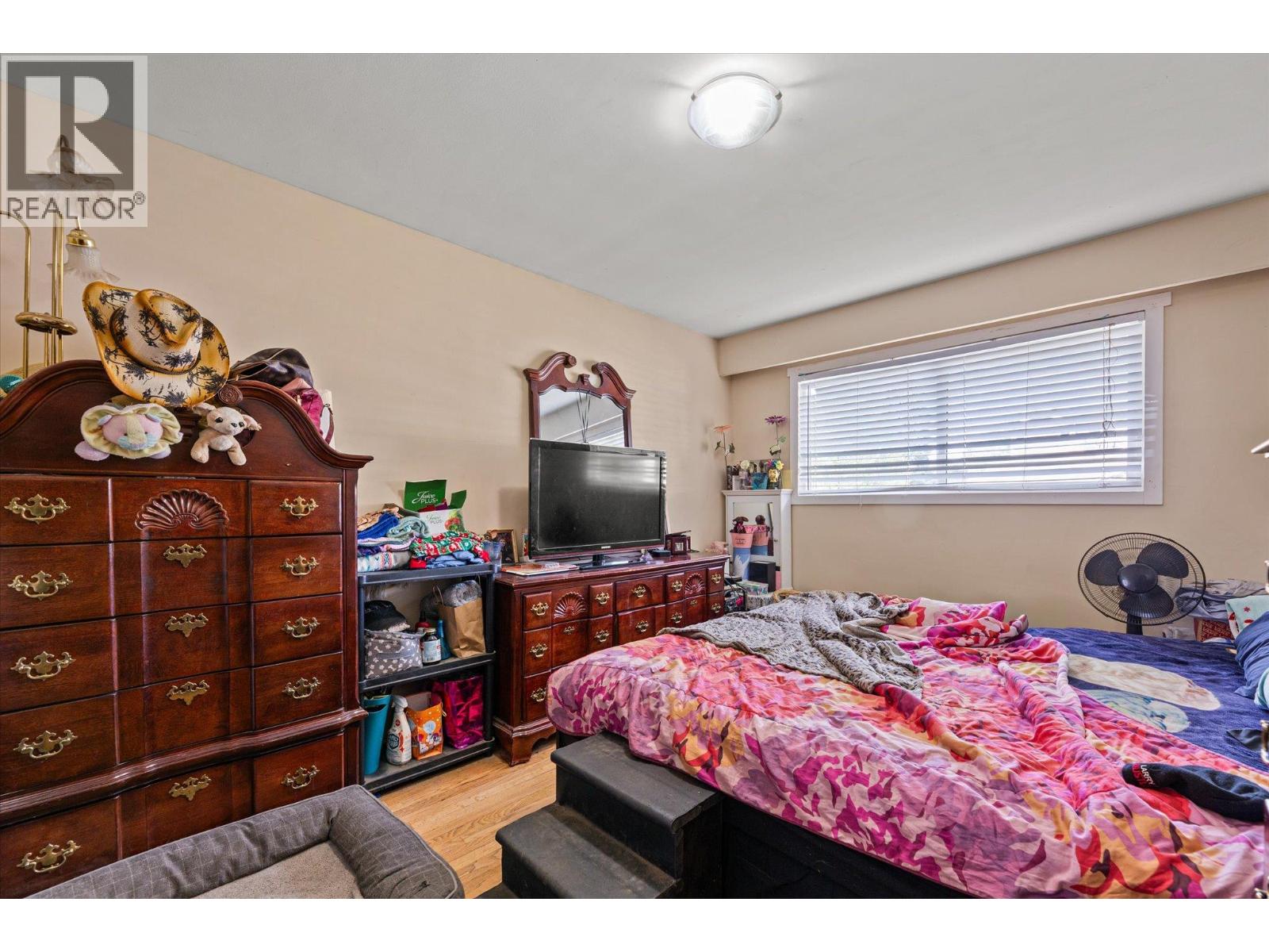 1333 Belaire Avenue Property Photo 12