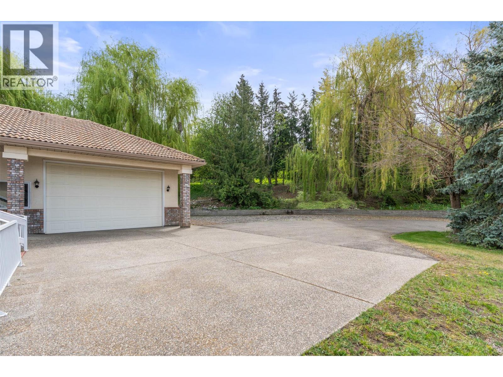 363 Northwind Drive Property Photo 43