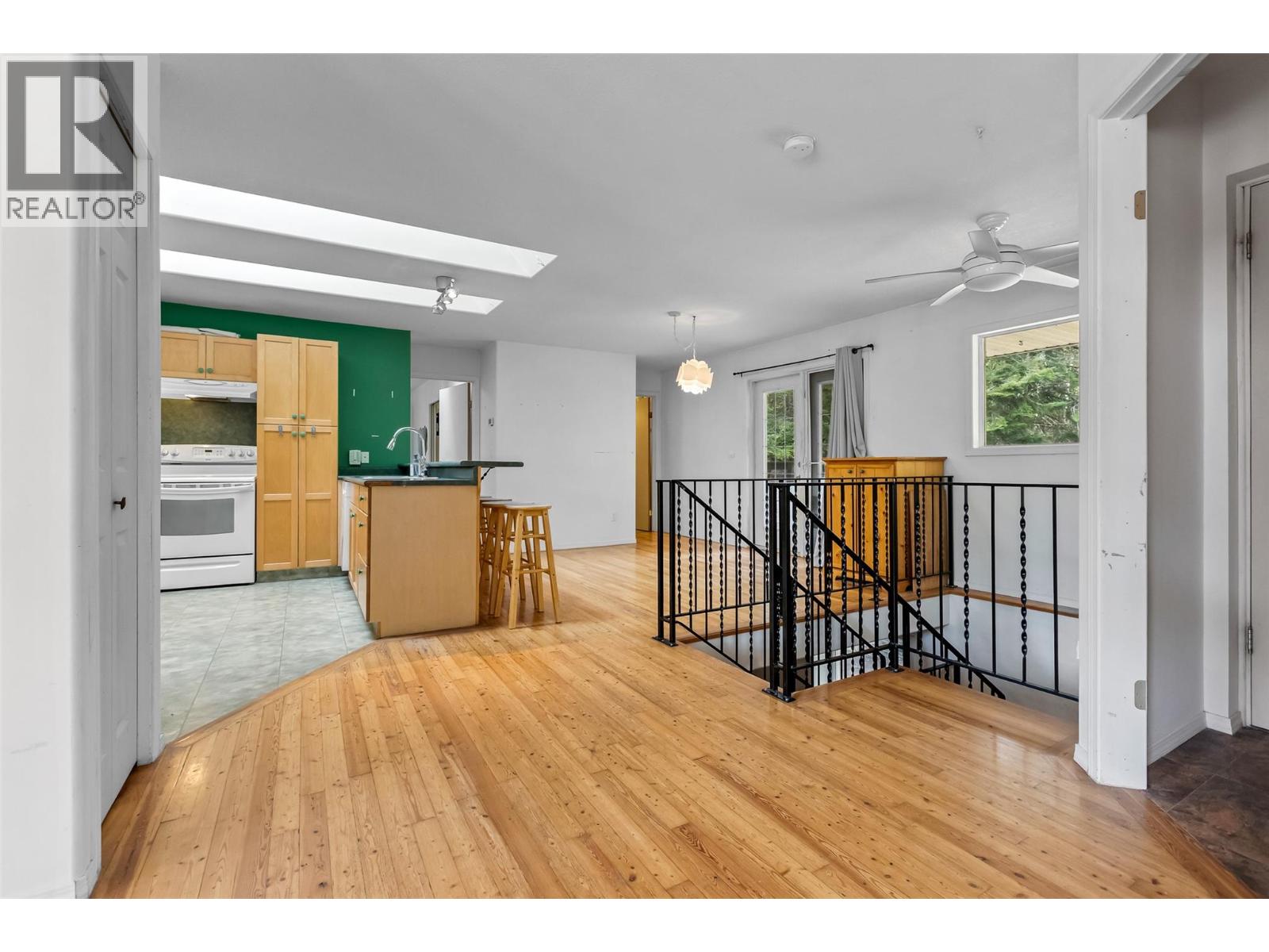 4484 3 Highway Property Photo 5