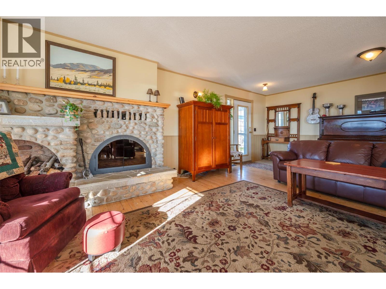 4550 Gulch Road Property Photo 9
