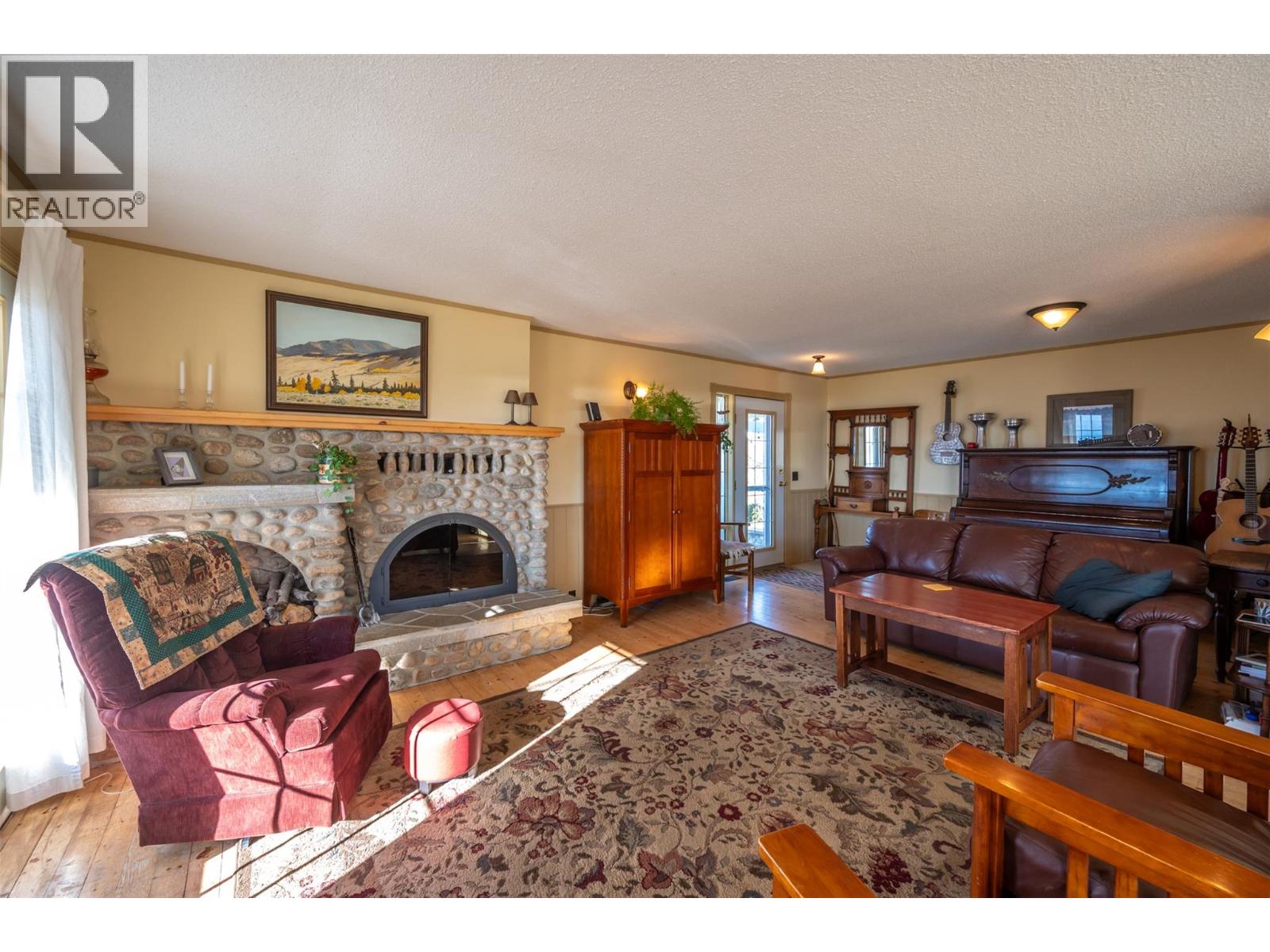 4550 Gulch Road Property Photo 11