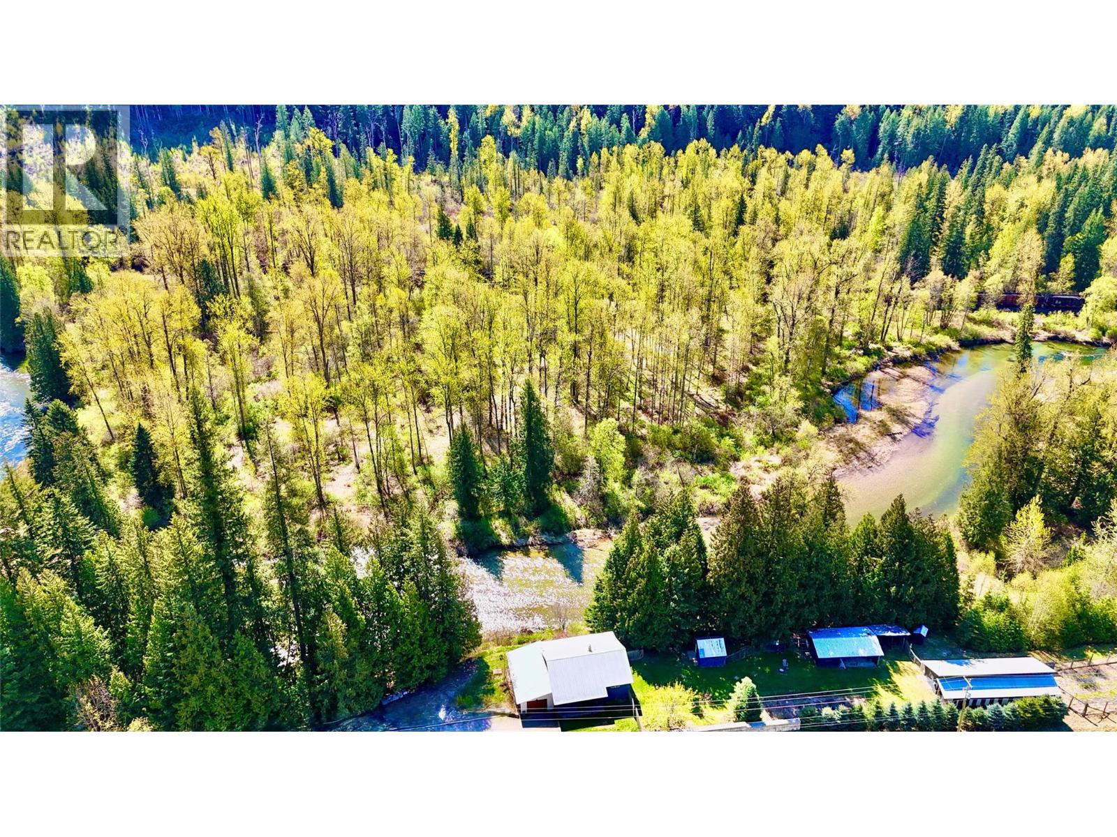 5704 Trans Canada Highway Property Photo 42
