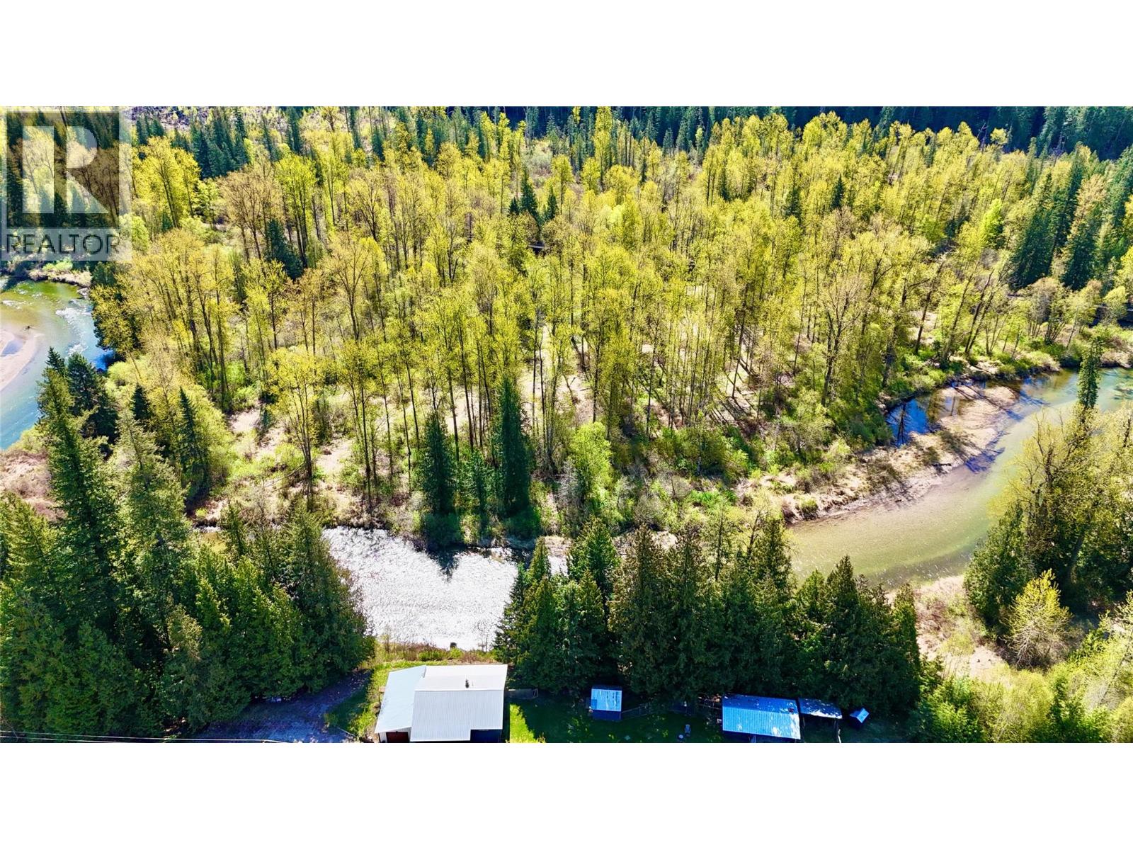 5704 Trans Canada Highway Property Photo 43