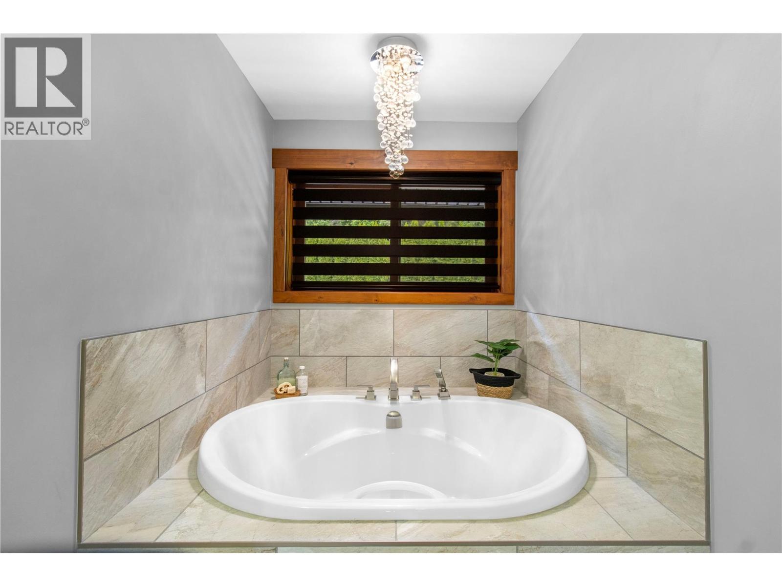 2609 Eagle Bay Road Property Photo 55