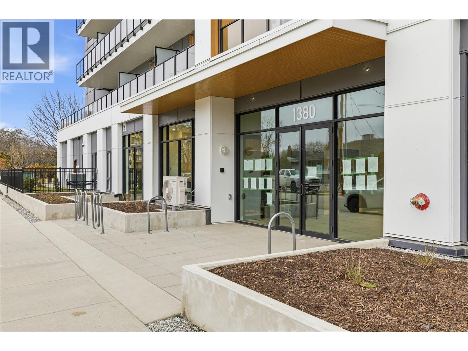 1390 Pridham Avenue Unit# Th4 Lot# 3 Property Photo 28