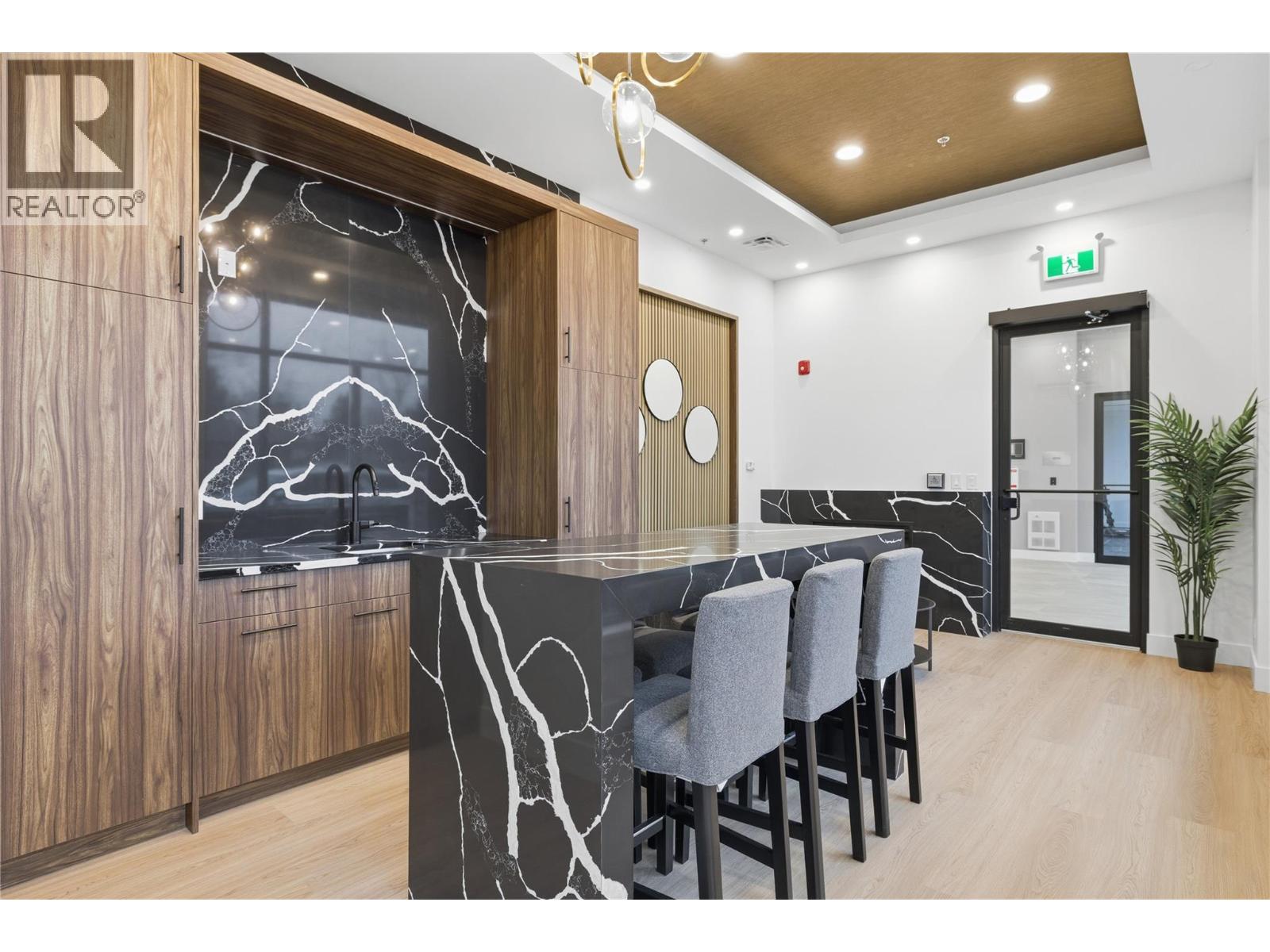 1390 Pridham Avenue Unit# Th4 Lot# 3 Property Photo 31