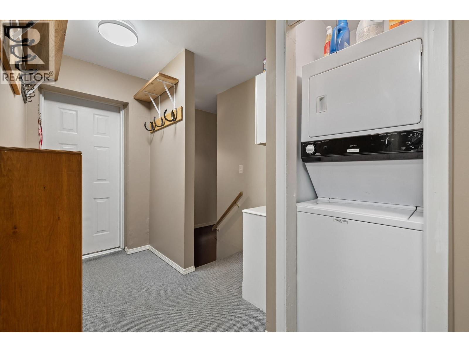 7375 Porcupine Road Unit# B3 Property Photo 12
