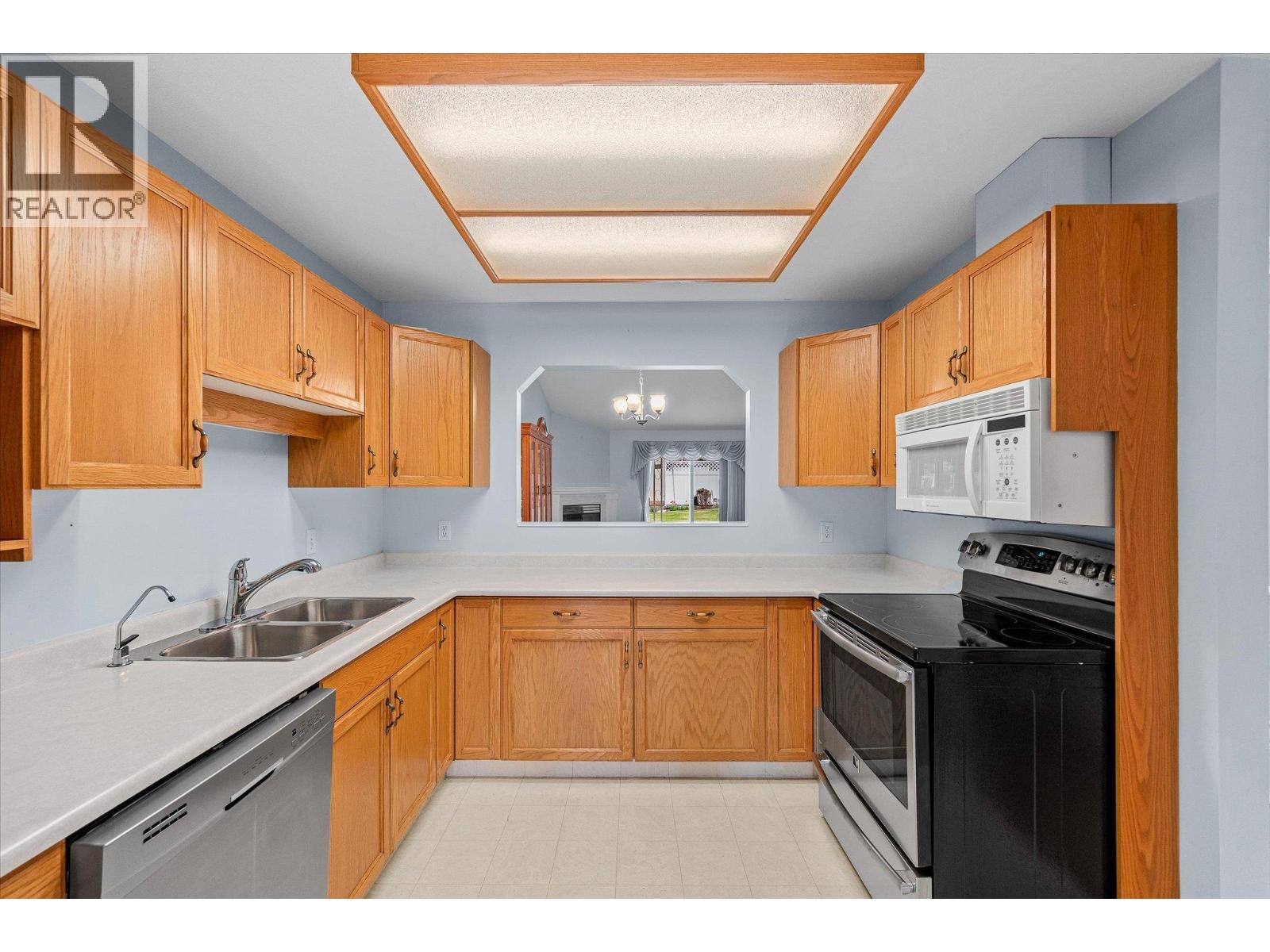 1874 Parkview Crescent Unit# 17 Property Photo 14