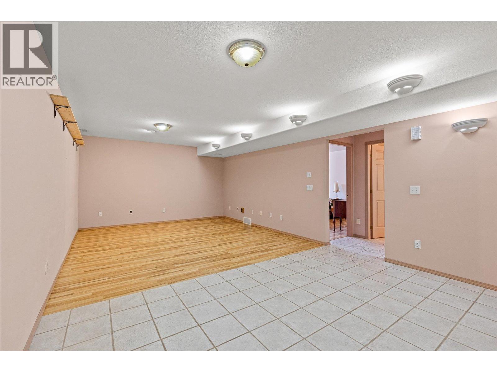 1874 Parkview Crescent Unit# 17 Property Photo 27
