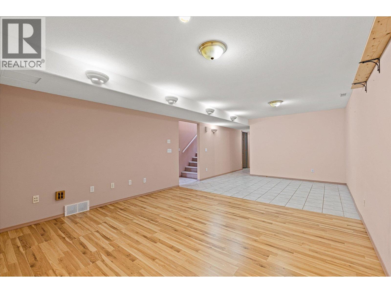 1874 Parkview Crescent Unit# 17 Property Photo 28