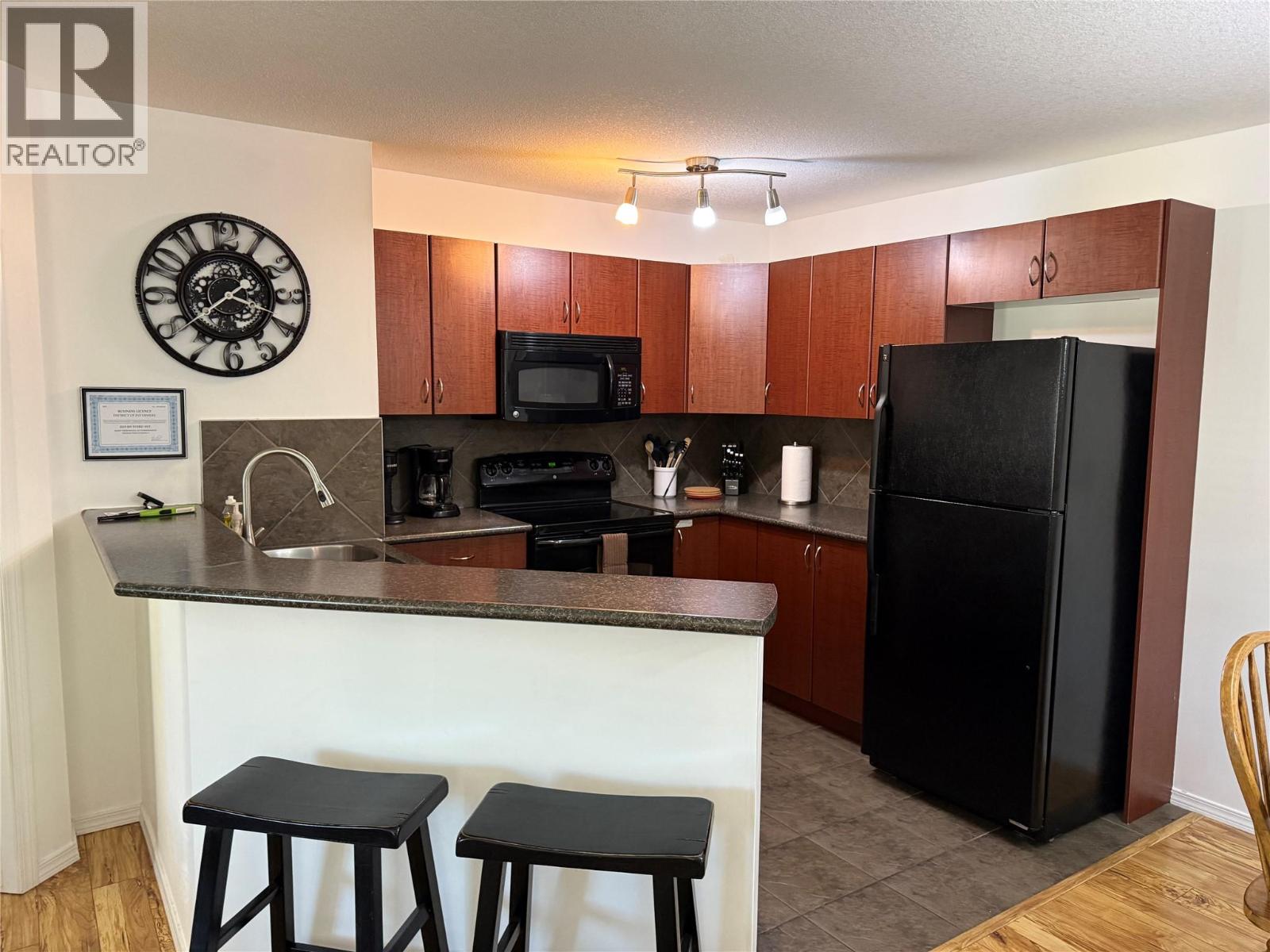 205 Third Avenue Unit# 2219 Property Photo 6