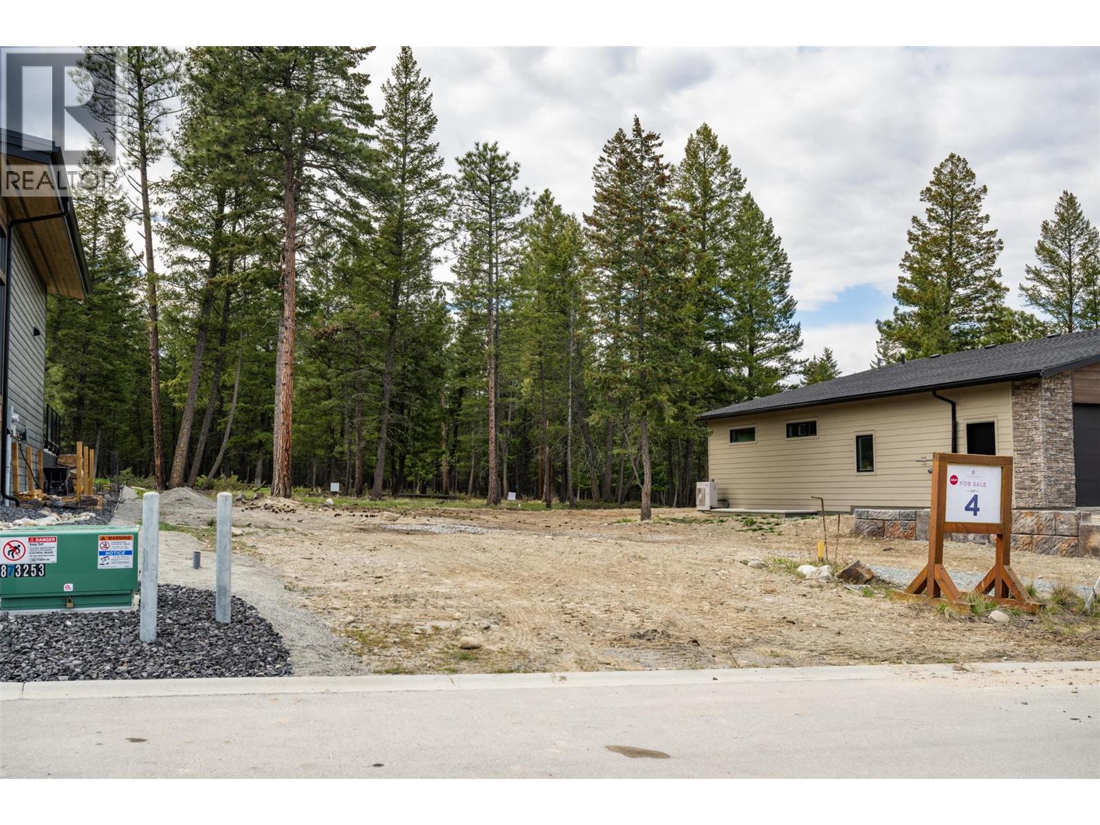 433 Wildstone Close N Lot# 4 Property Photo 11