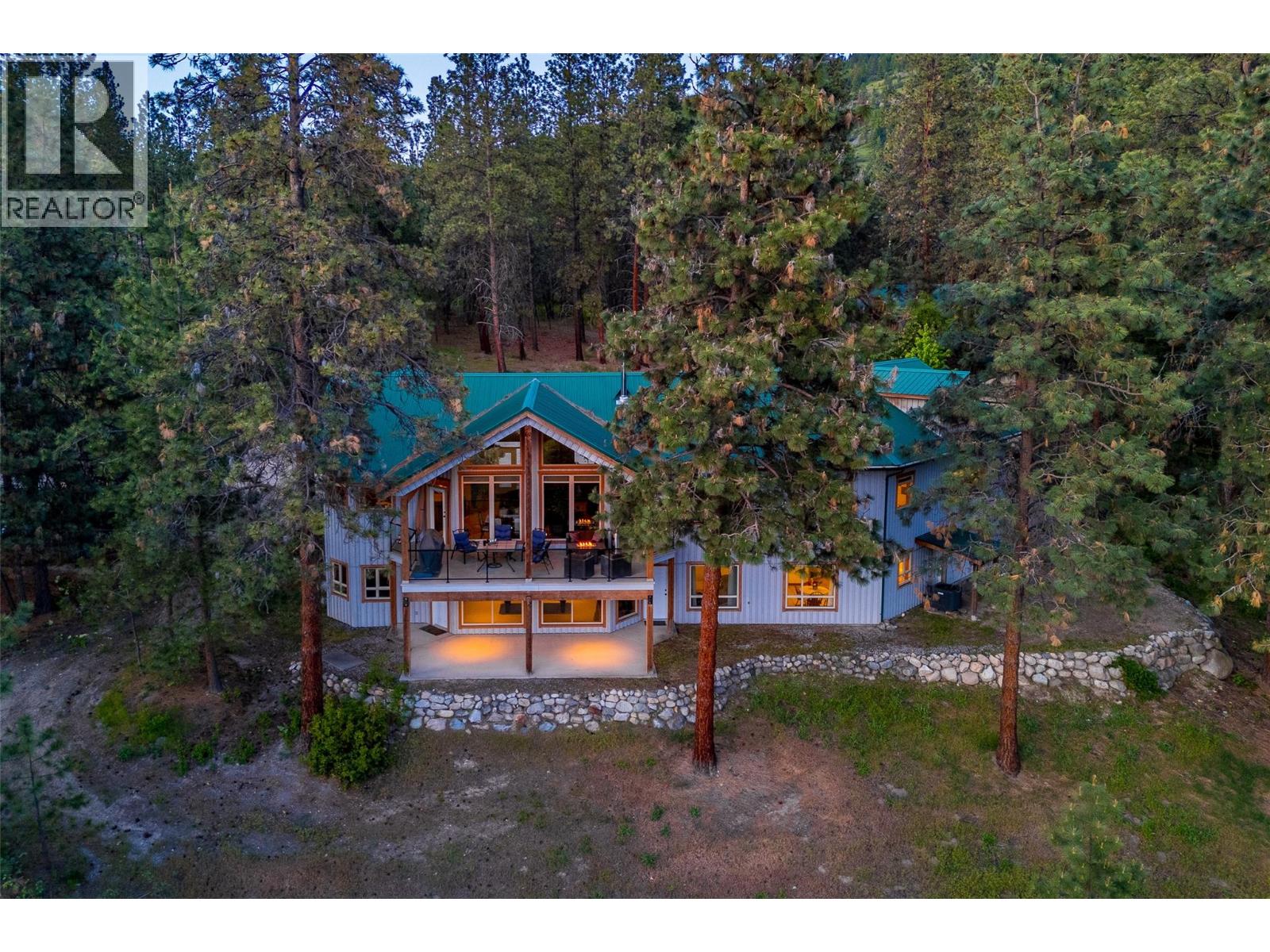 17142 Commonage Road Property Photo 4