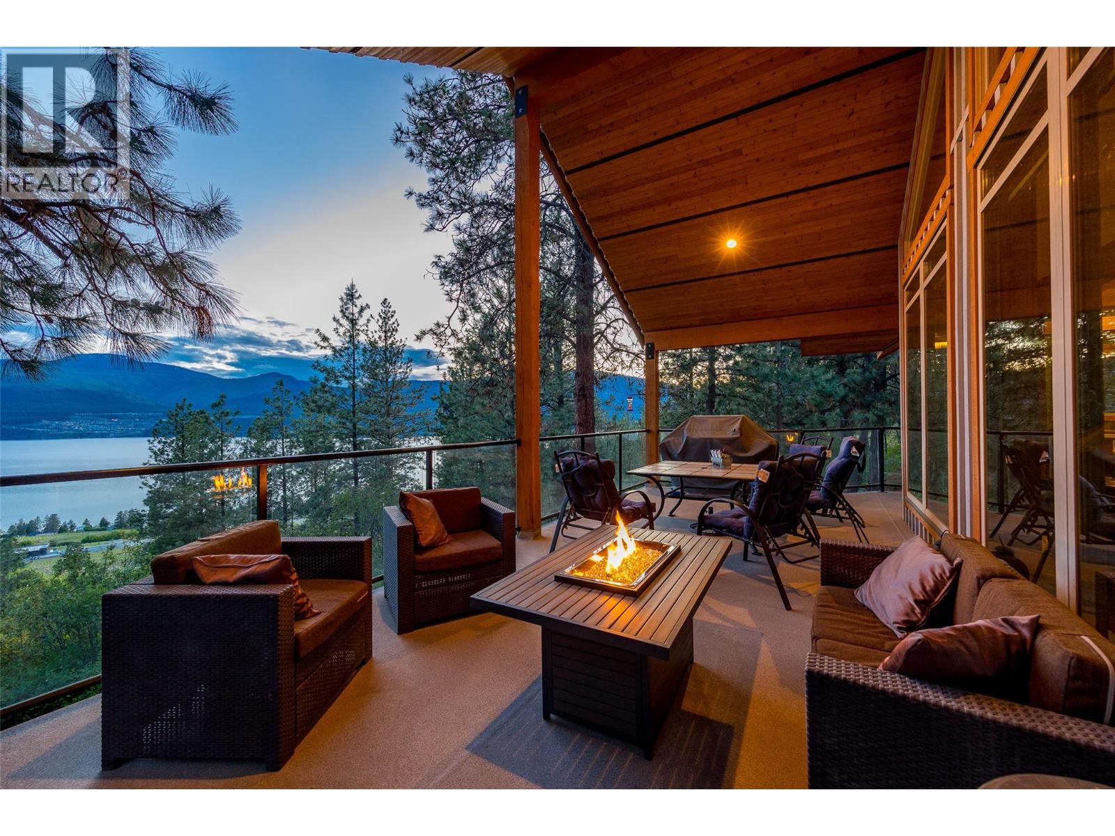 17142 Commonage Road Property Photo 8