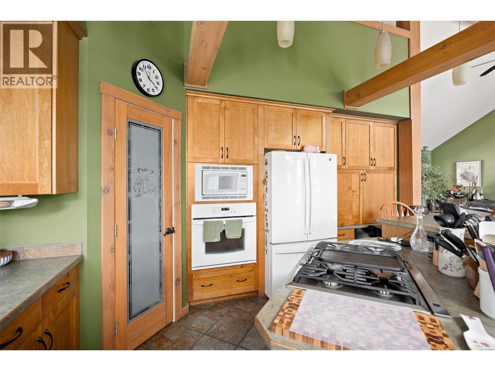17142 Commonage Road Property Photo 18
