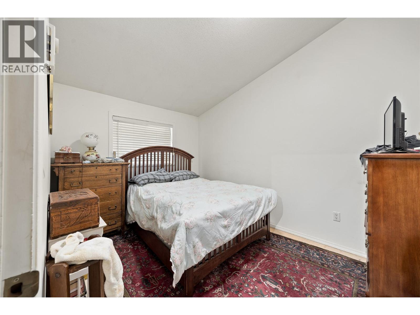 17142 Commonage Road Property Photo 59