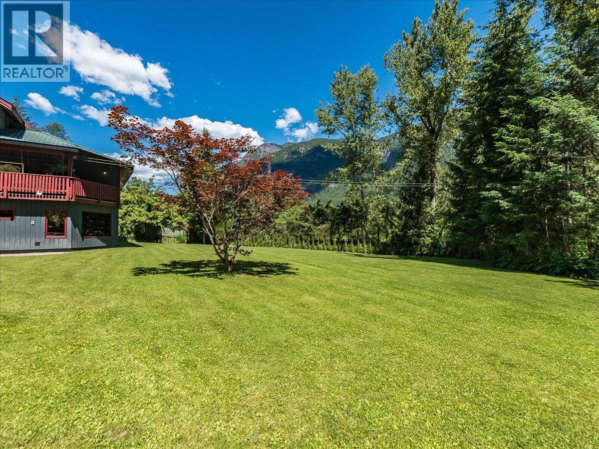 2809 Slocan Valley West Road Property Photo 13
