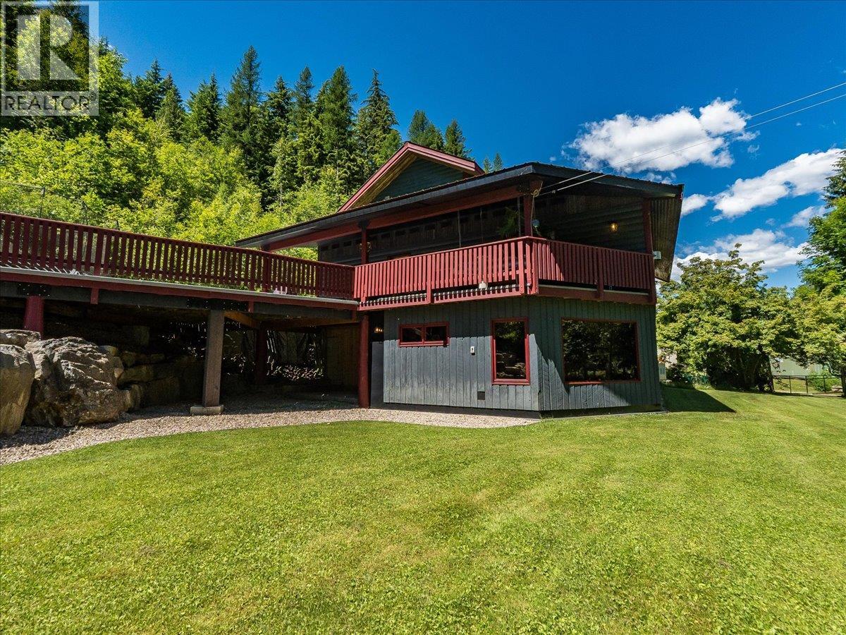 2809 Slocan Valley West Road Property Photo 14