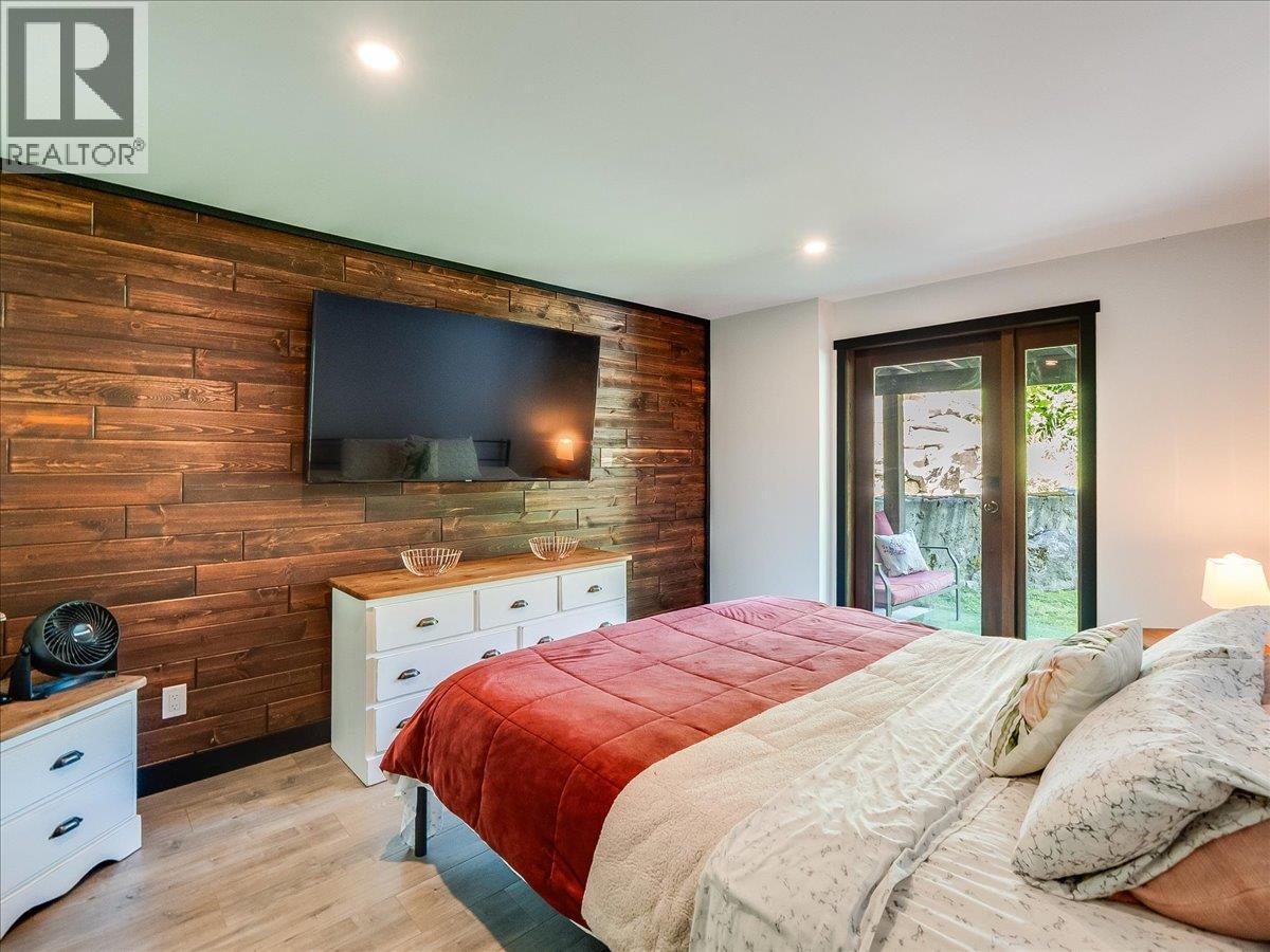2809 Slocan Valley West Road Property Photo 33